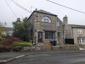 Unicorn House, DL12